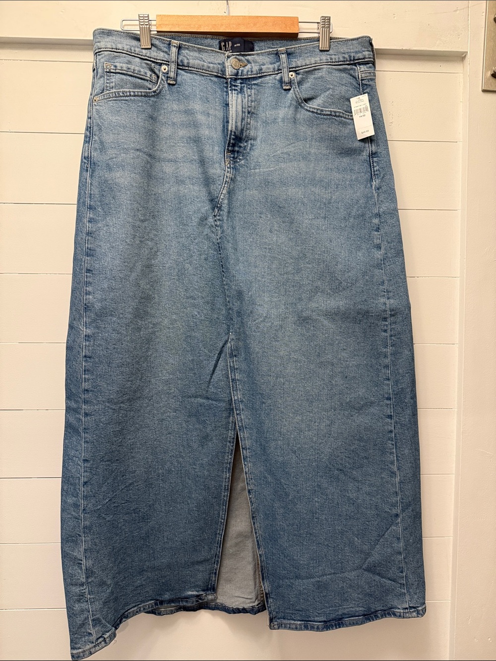 GAP Women's Light Blue Straight-Leg Denim Midi Skirt with Center Front Slit